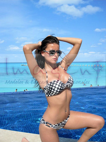 TANIA PAU AGUILAR D.F.